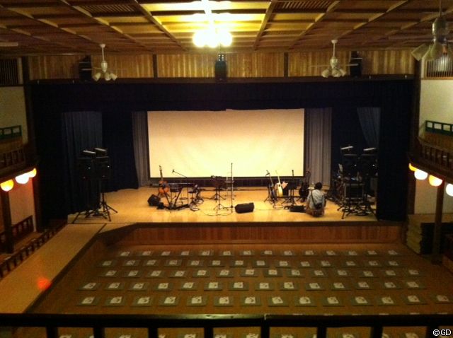 Deen 47 Tour Blog Deen Plugless Tour 2012 Triangle 絆 47 ツアーブログ